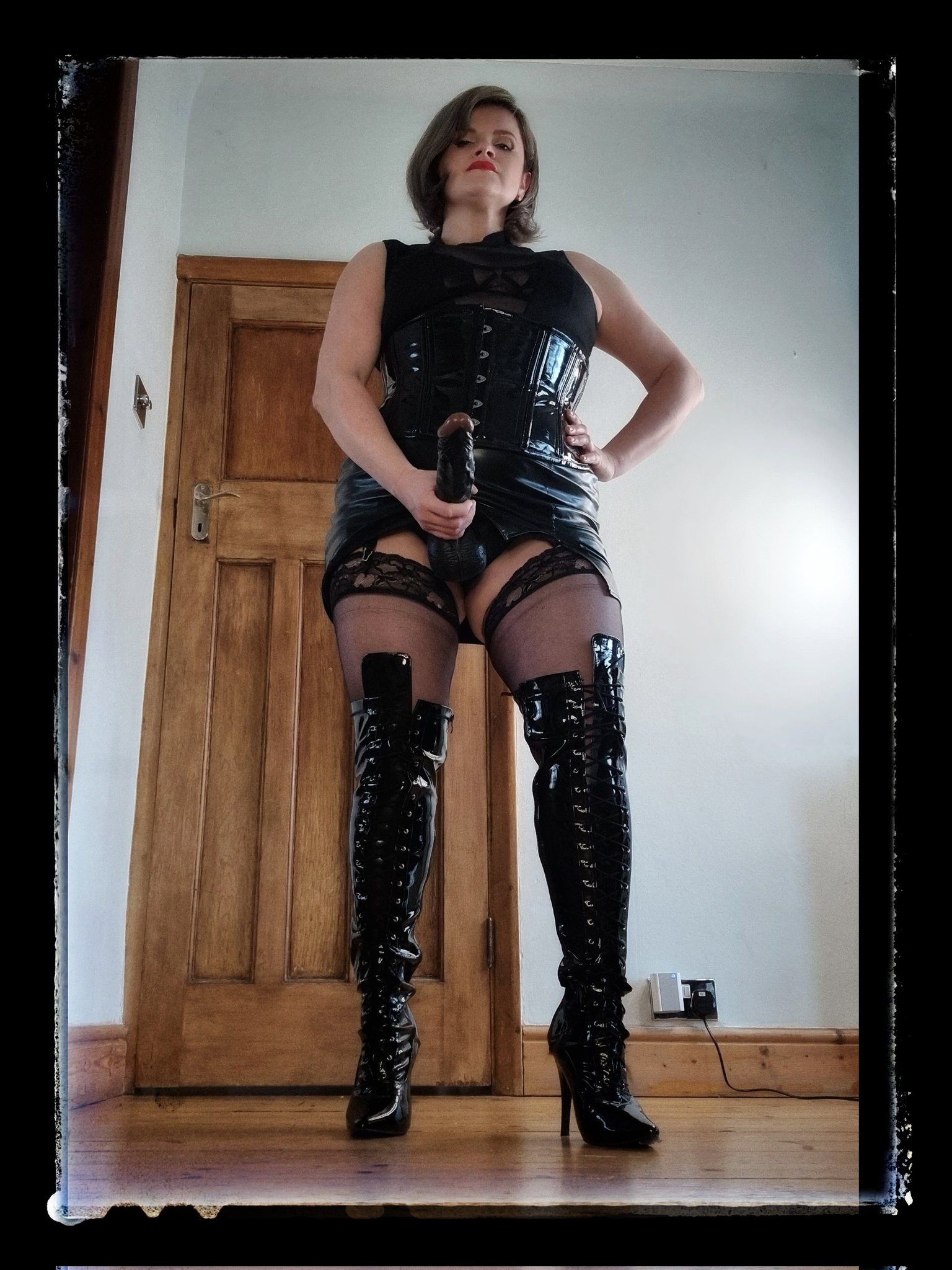 Mistress Christina Crosse